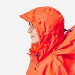 Quechua Poncho De Pluie De Randonnée - MT900 - 75L - Rouge - S/M -Quechua Magasin poncho de pluie de randonnee mt900 75l rouge sm 3