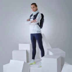 Quechua Veste Ultra Légère Hybride De Randonnée Rapide FH900 Femme Grise. 9 Quechua Veste Ultra Légère Hybride De Randonnée Rapide FH900 Femme Grise. -Quechua Magasin veste ultra legere hybride de randonnee rapide fh900 femme grise 2